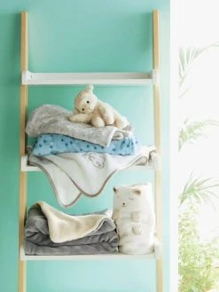 Couverture En Microfibre Imprimée étoiles Gris Clair - Vertbaudet -Boutique Vertbaudet couverture en microfibre imprimee etoiles 4